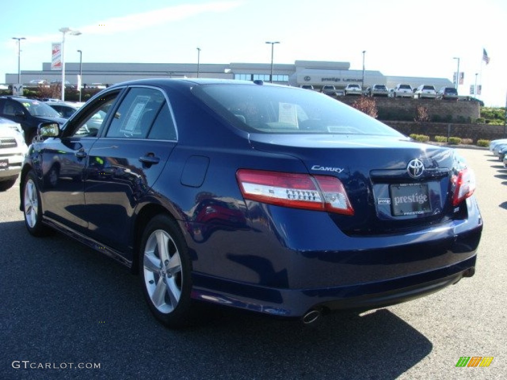 2011 Camry SE - Blue Ribbon Metallic / Dark Charcoal photo #4