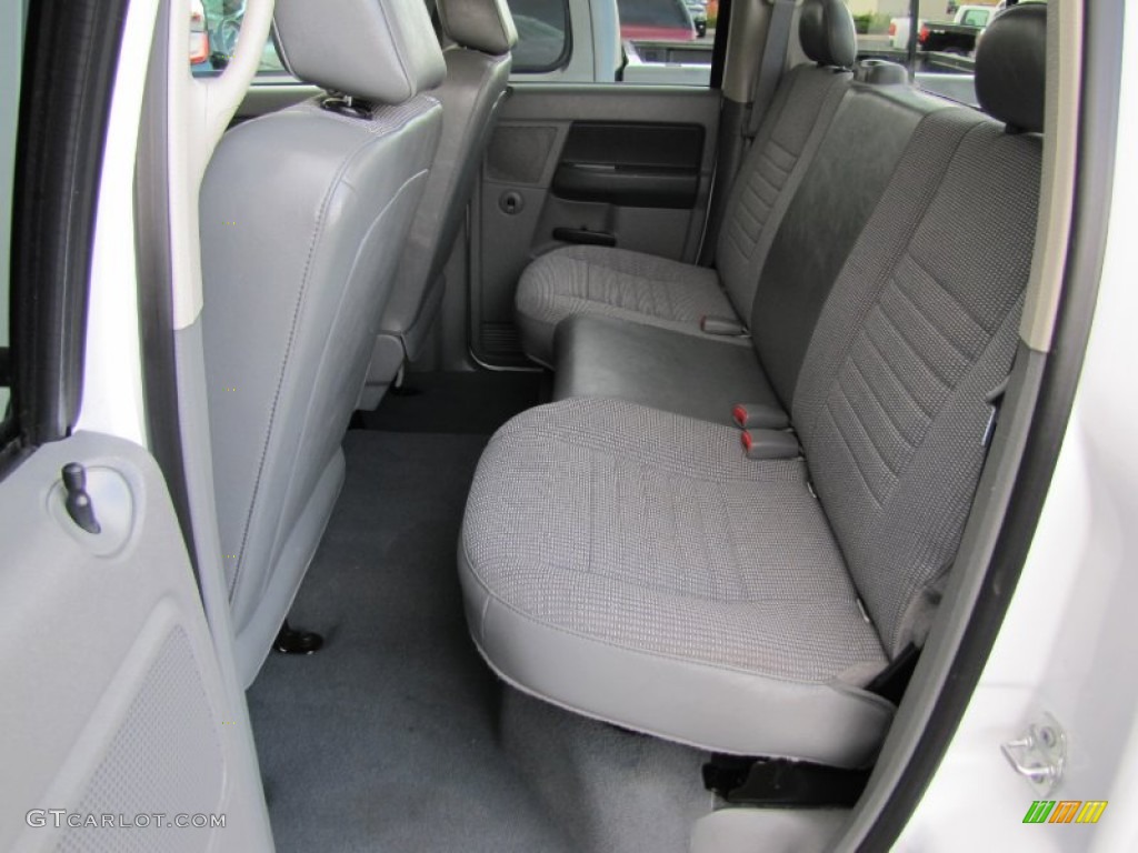 2008 Ram 1500 ST Quad Cab 4x4 - Bright White / Medium Slate Gray photo #23