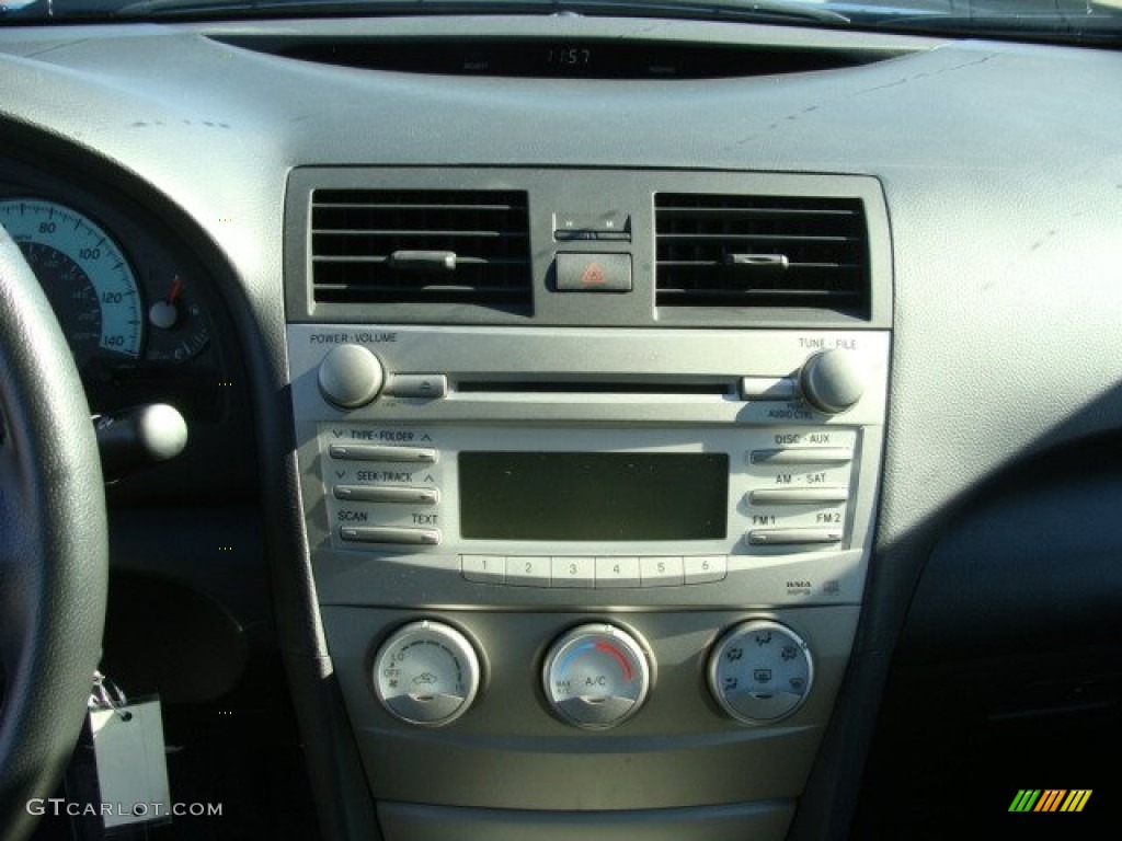 2011 Camry SE - Blue Ribbon Metallic / Dark Charcoal photo #11