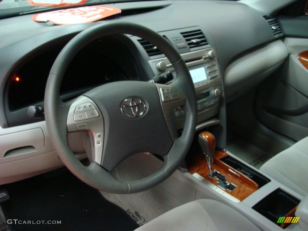 2009 Camry XLE - Magnetic Gray Metallic / Ash photo #10