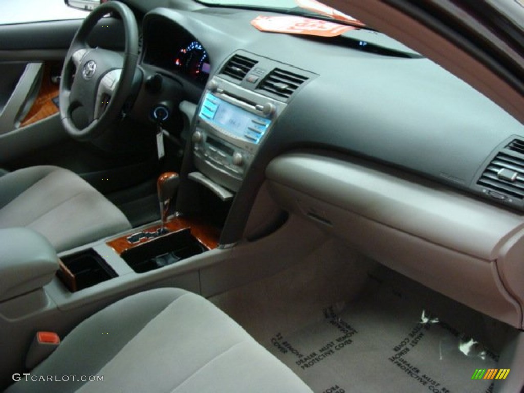 2009 Camry XLE - Magnetic Gray Metallic / Ash photo #29