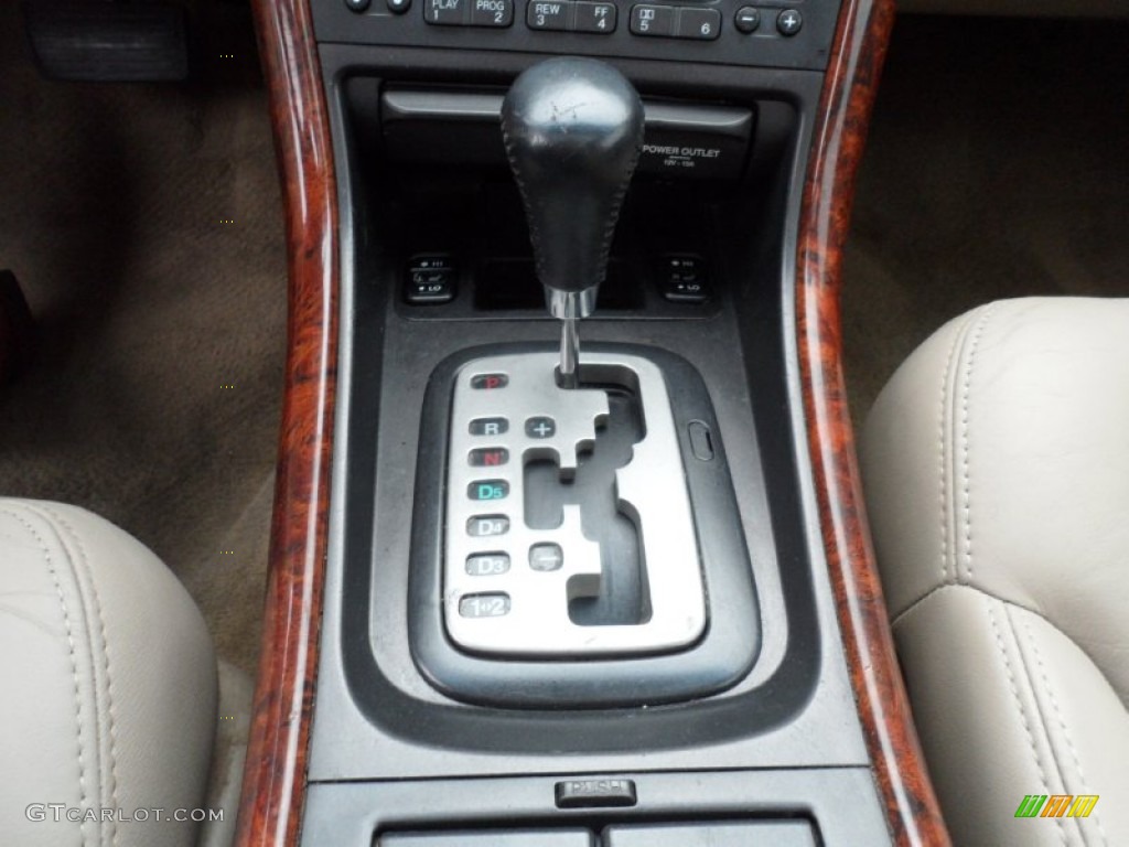 2001 Acura CL 3.2 Transmission Photos