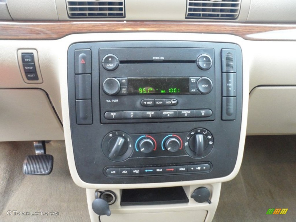2005 Ford Freestar SEL Audio System Photo #55803134