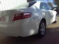 Super White - Camry LE Photo No. 16