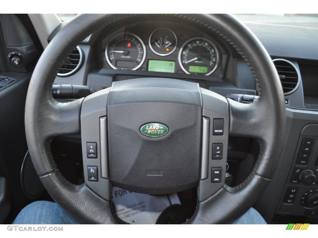 2005 Land Rover LR3 V8 SE Steering Wheel Photos