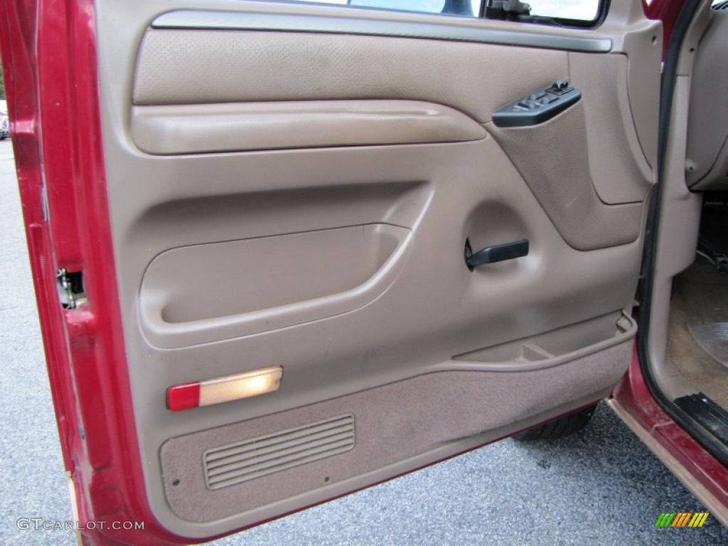 1995 Ford F150 XL Extended Cab 4x4 Door Panel Photos