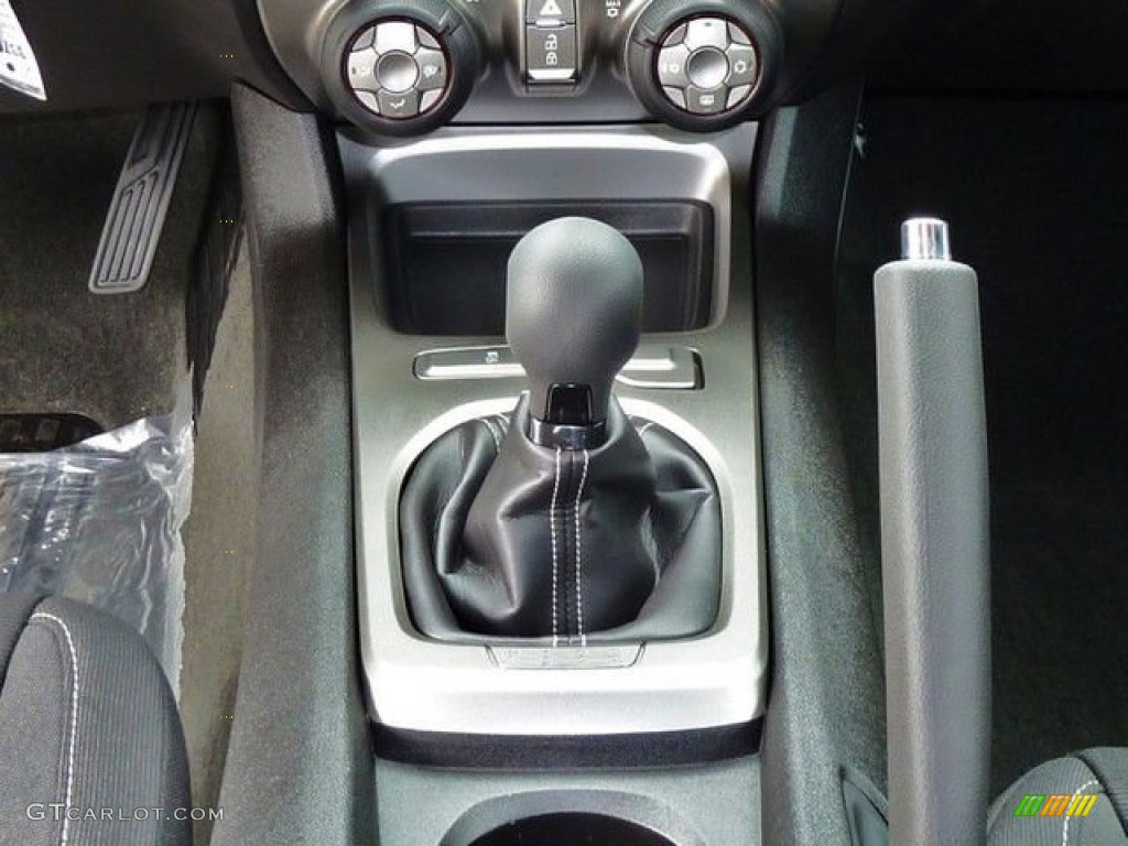 2011 Chevrolet Camaro LS Coupe 6 Speed Manual Transmission Photo #55809569