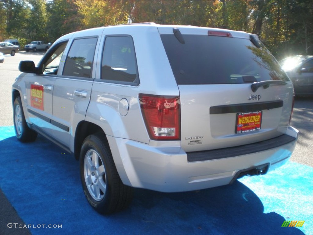 2008 Grand Cherokee Laredo - Bright Silver Metallic / Dark Slate Gray/Light Graystone photo #8