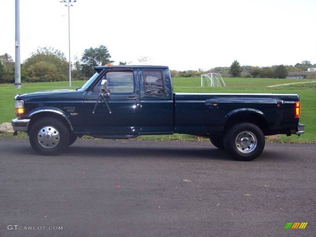 1997 F350 XLT Extended Cab Dually - Dark Tourmaline Metallic / Medium Mocha photo #4