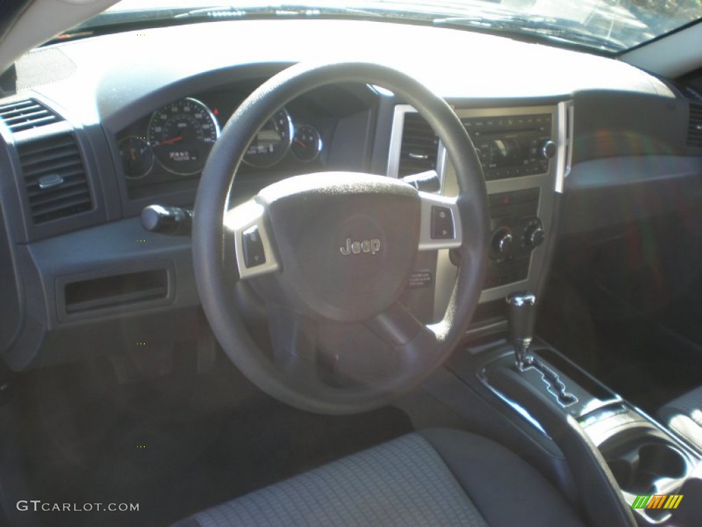 2008 Grand Cherokee Laredo - Bright Silver Metallic / Dark Slate Gray/Light Graystone photo #10