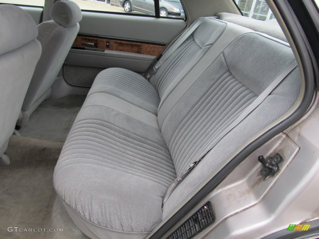 Gray Interior 1995 Buick LeSabre Custom Photo #55811942