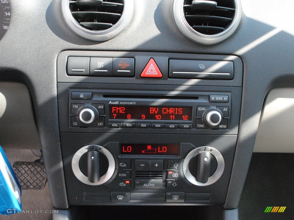 2006 Audi A3 2.0T Controls Photo #55813151
