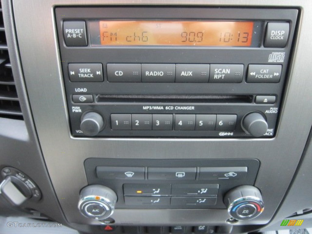 2012 Nissan Titan SV Crew Cab 4x4 Audio System Photo #55813361
