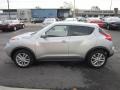 2011 Chrome Silver Nissan Juke SV AWD  photo #4