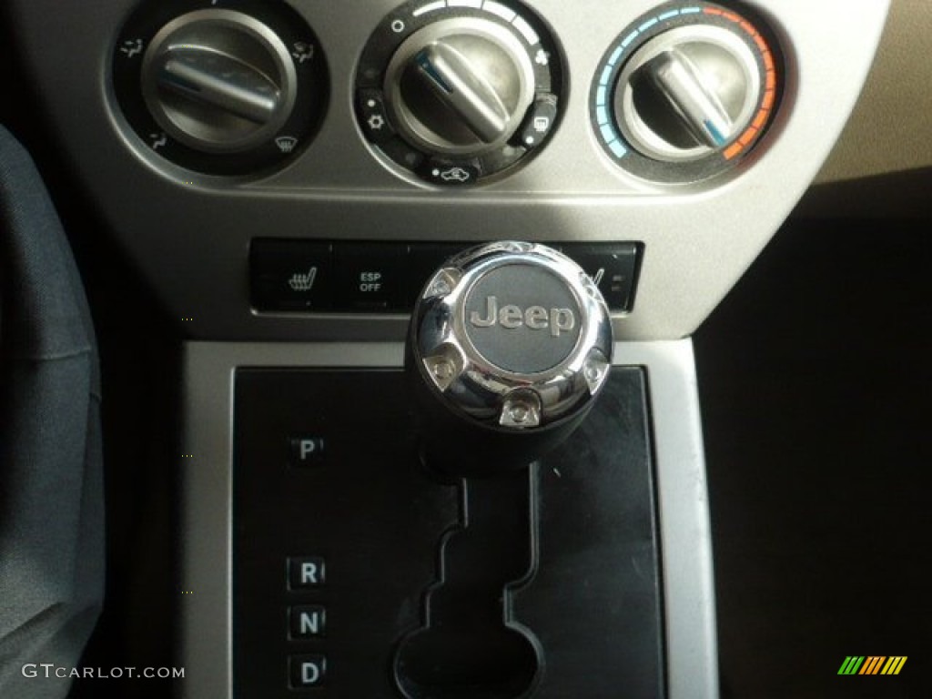 2007 Compass Limited 4x4 - Black / Pastel Pebble Beige photo #22