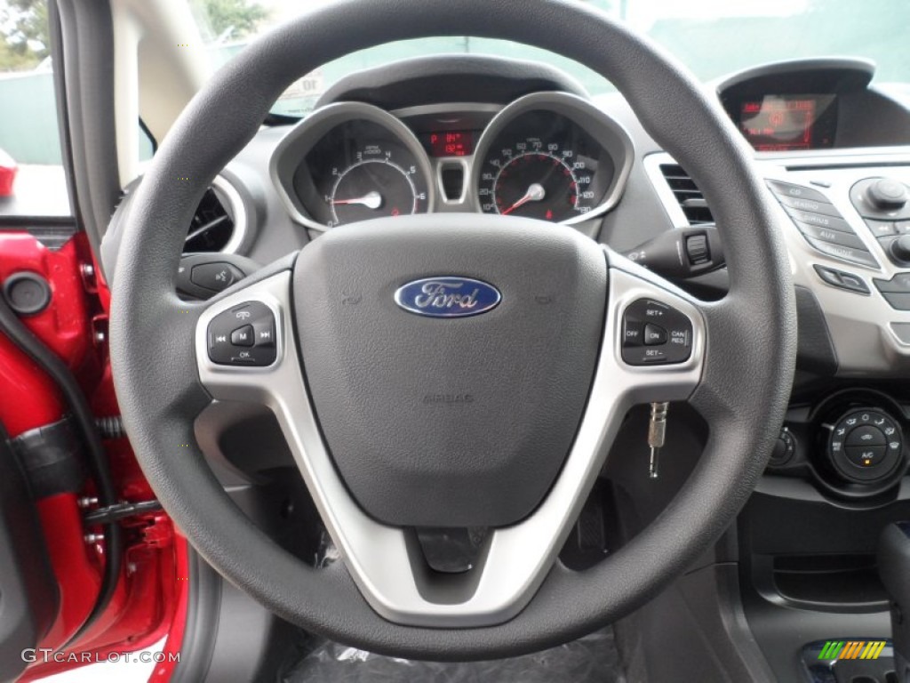 2012 Ford Fiesta SE Hatchback Charcoal Black Steering Wheel Photo #55818550