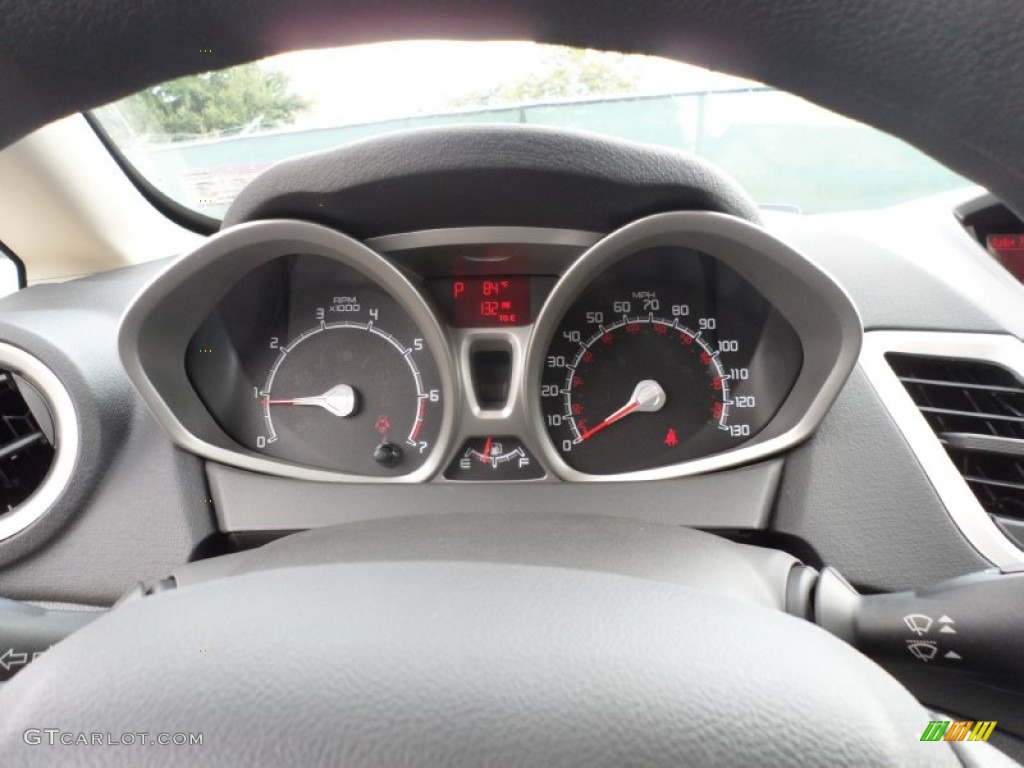 2012 Ford Fiesta SE Hatchback Gauges Photo #55818563