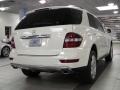 Arctic White - ML 350 4Matic Photo No. 4