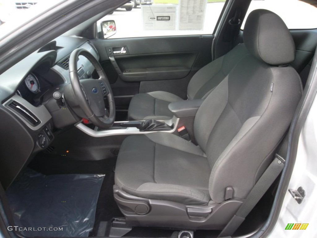 Medium Stone Interior 2010 Ford Focus SES Coupe Photo #55824251