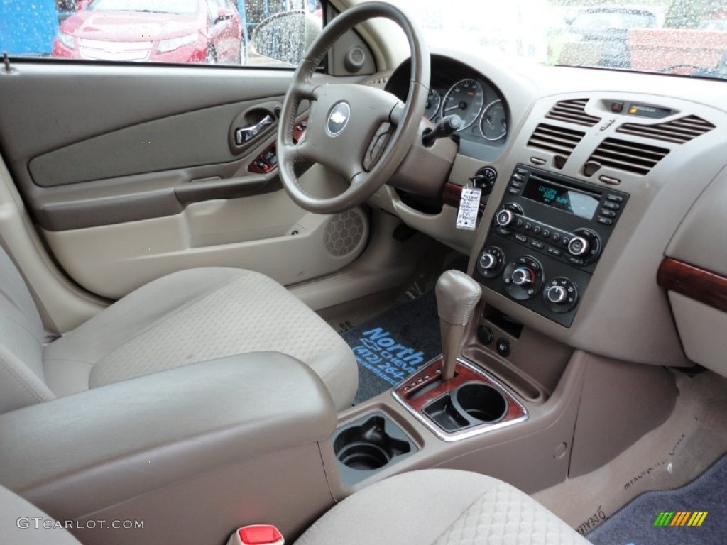 2008 Malibu Classic LT Sedan - Sandstone Metallic / Cashmere Beige photo #17