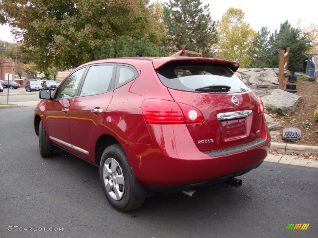 2011 Rogue S AWD - Cayenne Red / Black photo #5