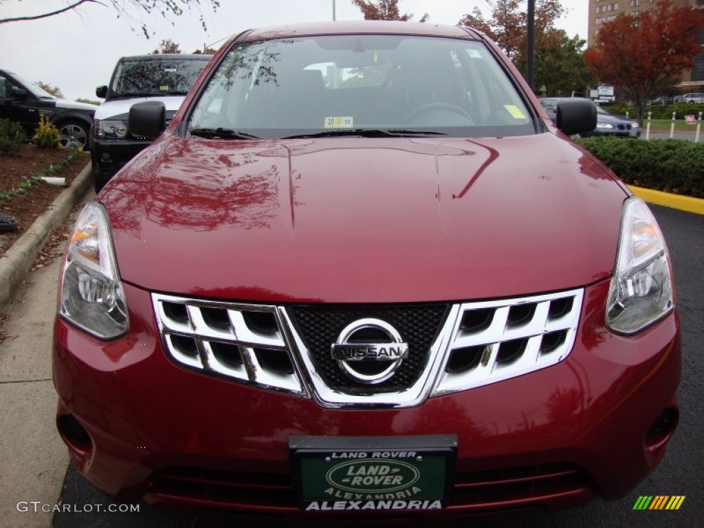 2011 Rogue S AWD - Cayenne Red / Black photo #12