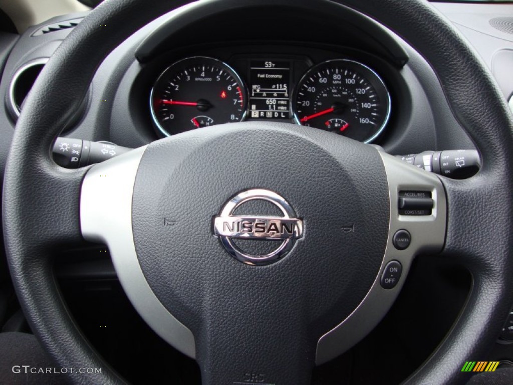 2011 Rogue S AWD - Cayenne Red / Black photo #15