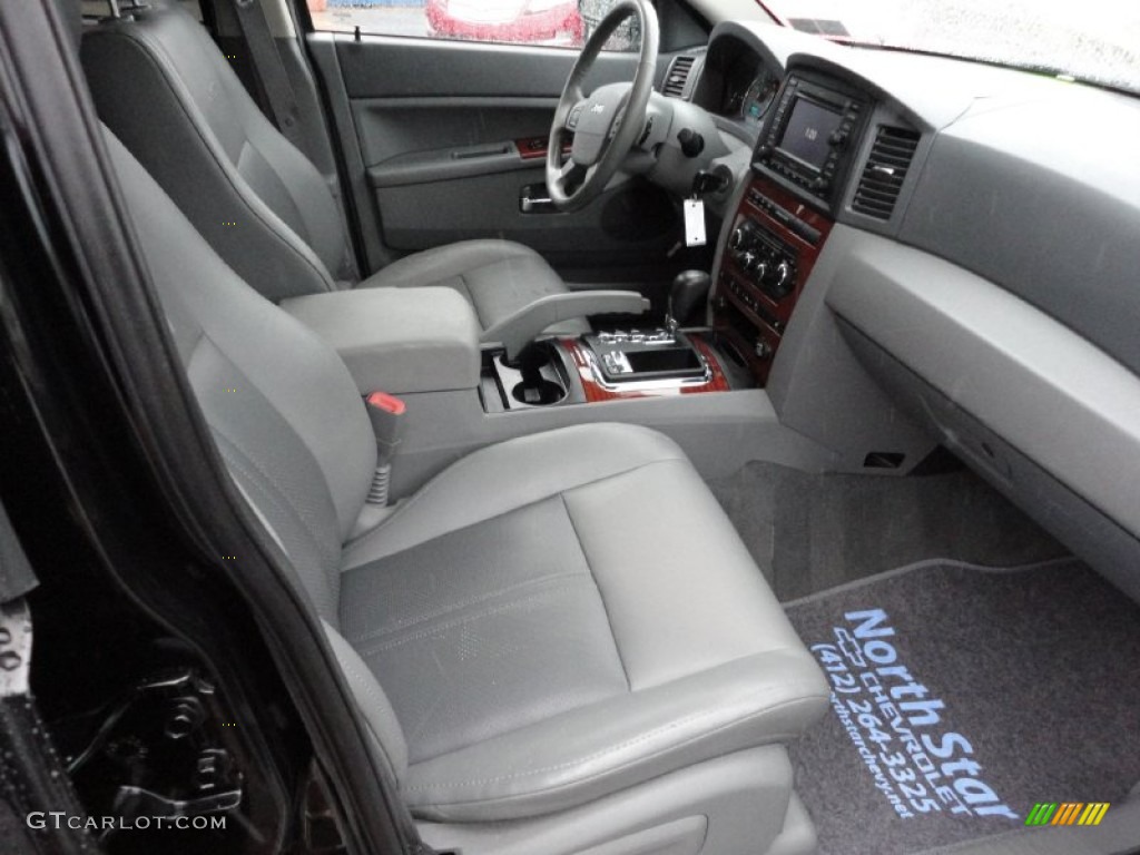 2006 Grand Cherokee Limited 4x4 - Black / Medium Slate Gray photo #17