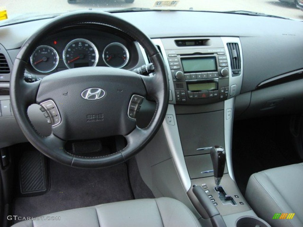 2010 Hyundai Sonata Limited Gray Dashboard Photo #55829024