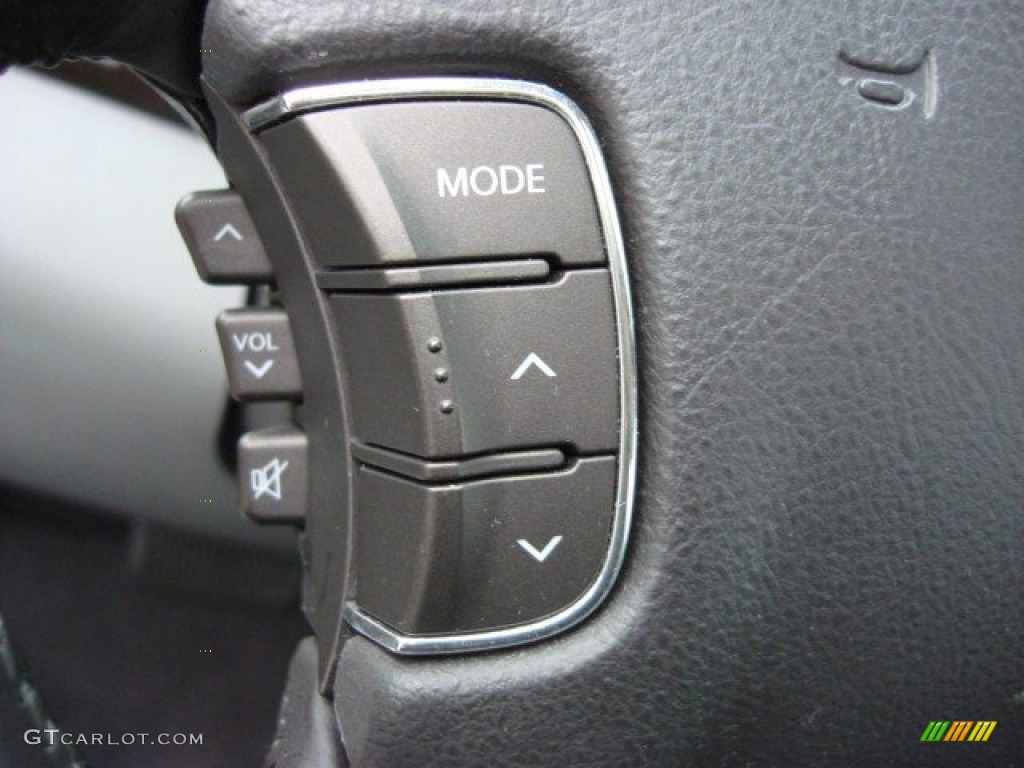 2010 Hyundai Sonata Limited Controls Photo #55829087