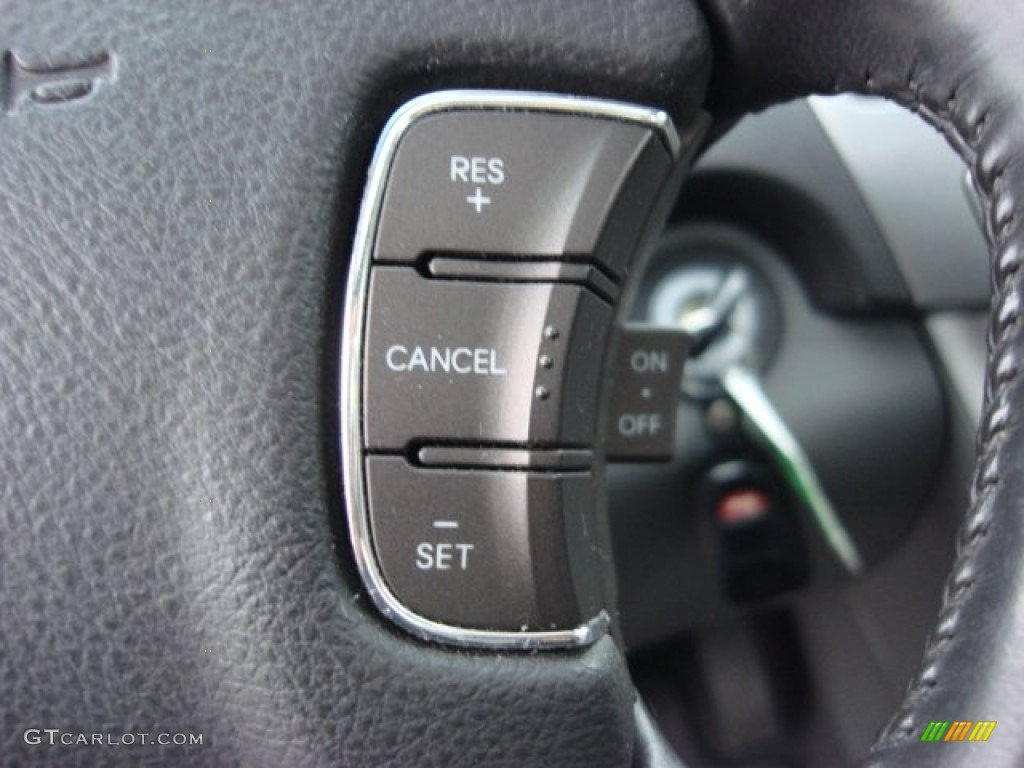 2010 Hyundai Sonata Limited Controls Photos