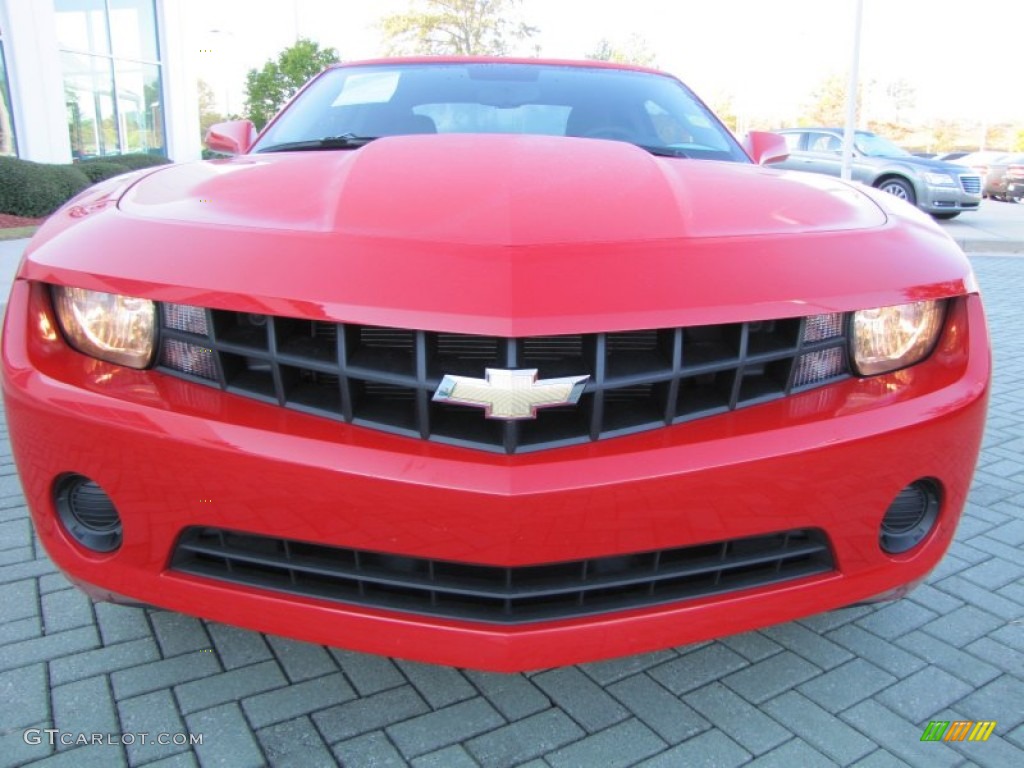 2011 Camaro LS Coupe - Victory Red / Gray photo #8