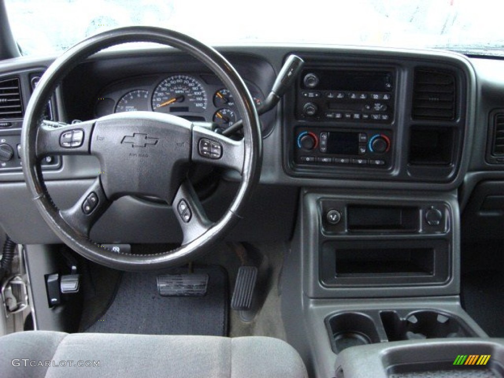 2004 Silverado 1500 LS Crew Cab 4x4 - Silver Birch Metallic / Medium Gray photo #12