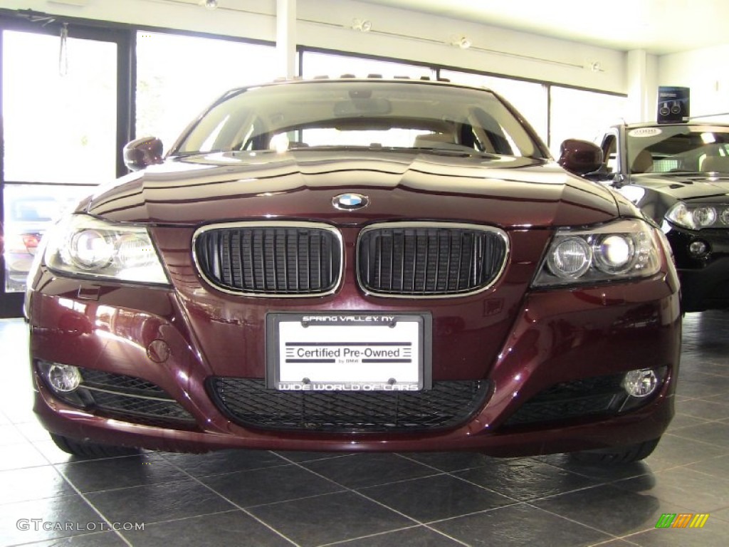 2009 3 Series 328xi Sedan - Barbara Red Metallic / Beige photo #2