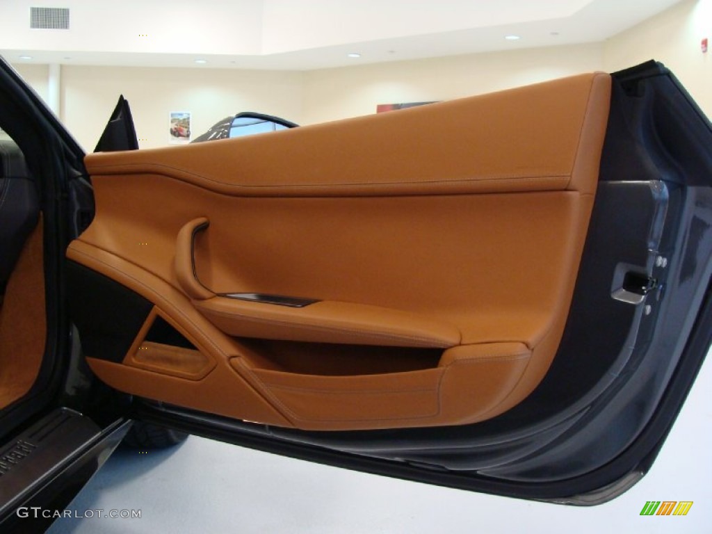 2010 Ferrari 458 Italia Cuoio Door Panel Photo #55832150
