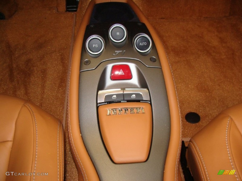 2010 Ferrari 458 Italia Controls Photo #55832254
