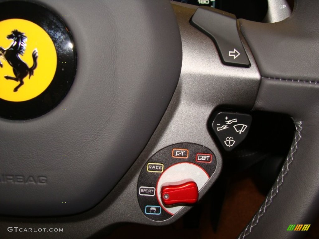 2010 Ferrari 458 Italia Controls Photo #55832272