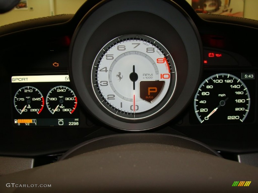 2010 Ferrari 458 Italia Gauges Photo #55832282