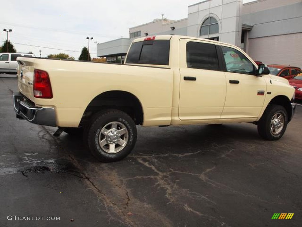 2010 Light Cream Dodge Ram 2500 Big Horn Edition Crew Cab 4x4 #55779265  Photo #3 | GTCarLot.com - Car Color Galleries