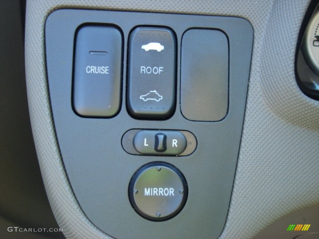 2002 Acura RSX Sports Coupe Controls Photo #55835123