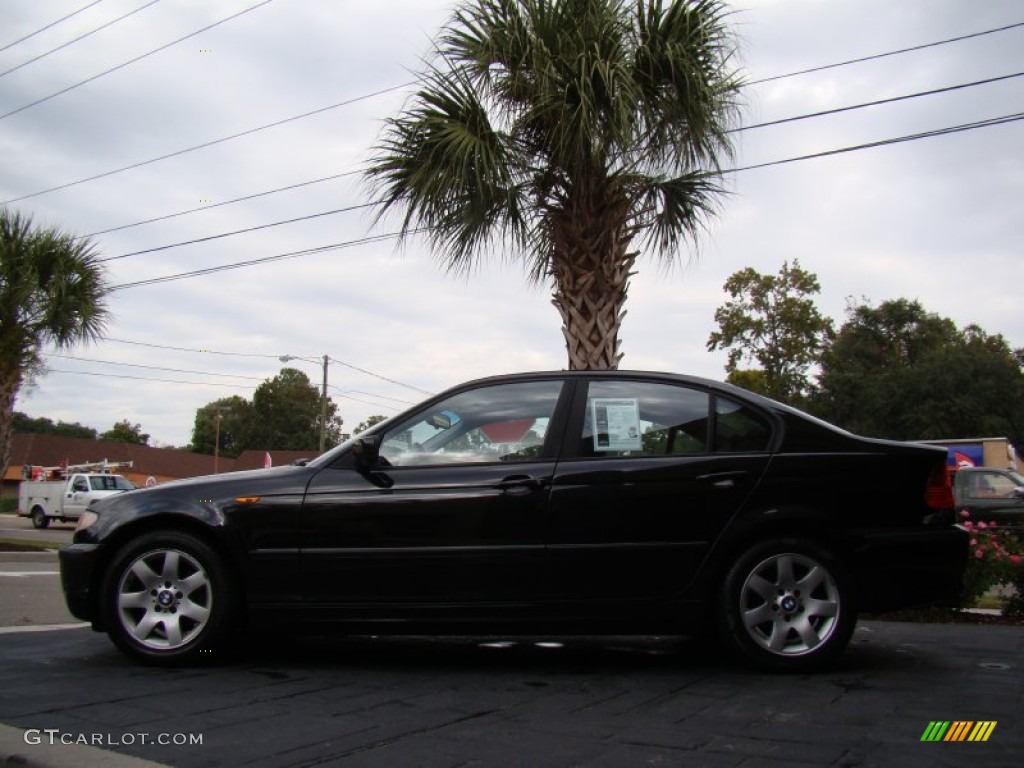 2003 3 Series 325i Sedan - Black Sapphire Metallic / Black photo #4