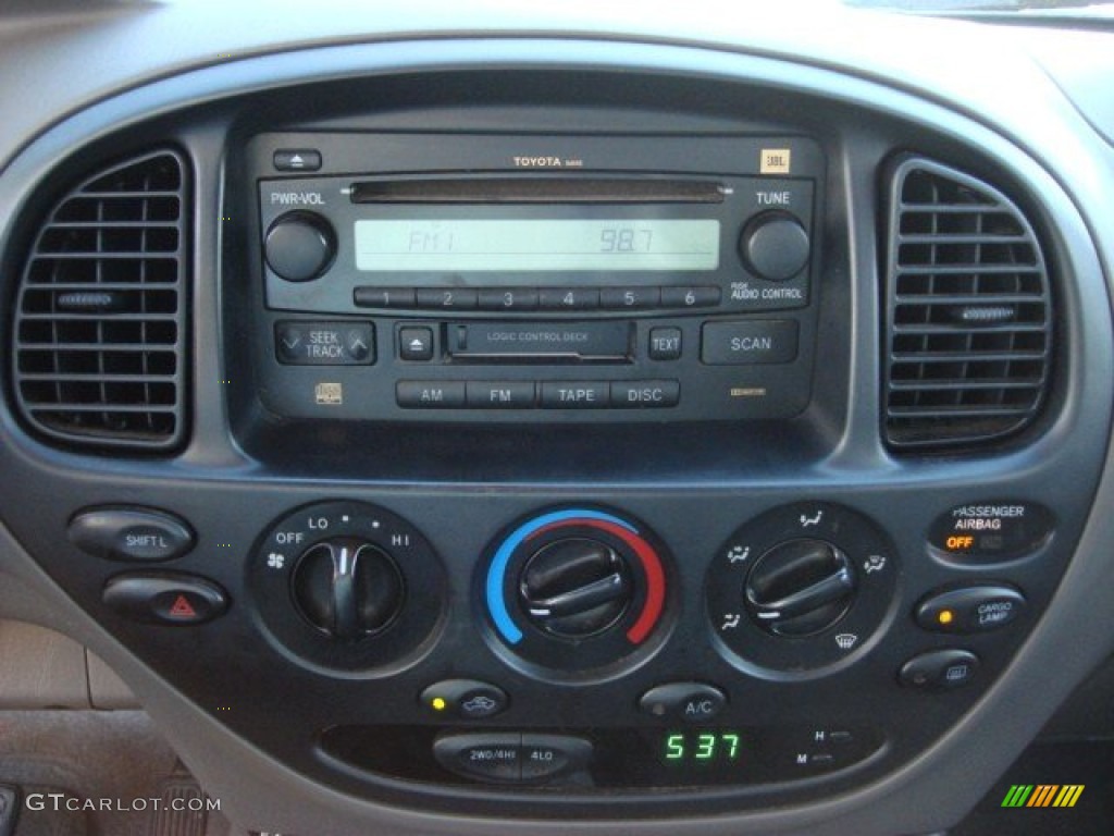 2005 Tundra SR5 Double Cab 4x4 - Silver Sky Metallic / Taupe photo #12