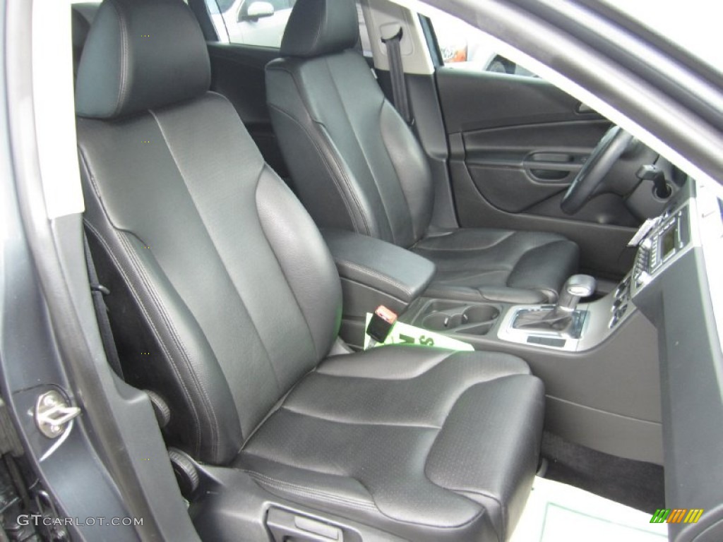 Deep Black Interior 2009 Volkswagen Passat Komfort Wagon Photo #55836869
