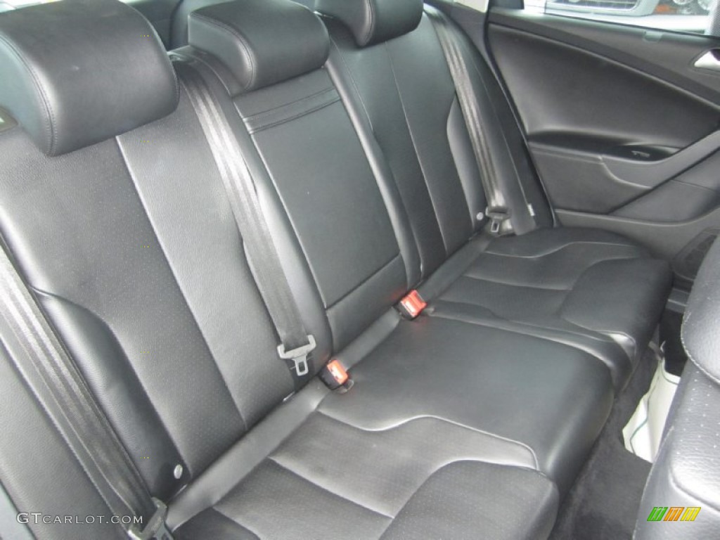 Deep Black Interior 2009 Volkswagen Passat Komfort Wagon Photo #55836878