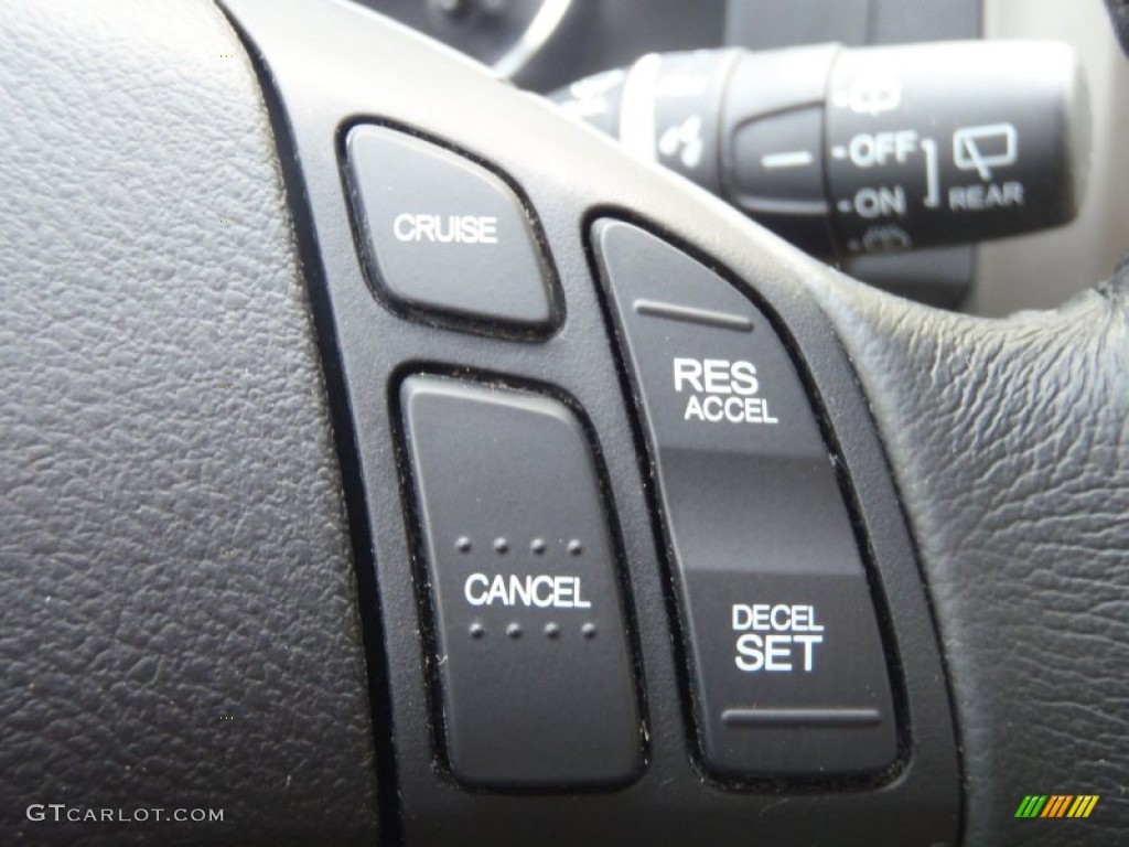 2009 Honda CR-V EX-L 4WD Controls Photo #55838090