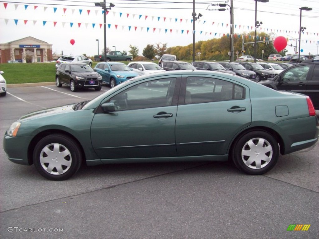 2005 Galant ES - Machine Green Metallic / Beige photo #2