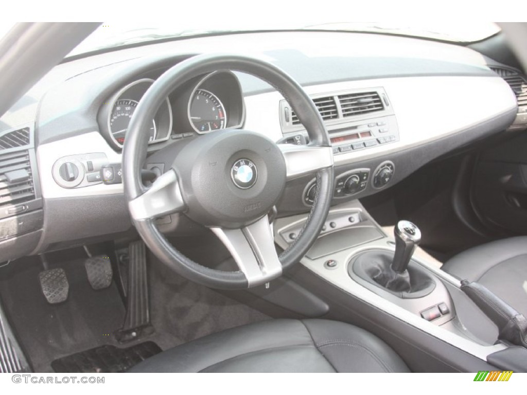 2003 Z4 3.0i Roadster - Titanium Silver Metallic / Black photo #31