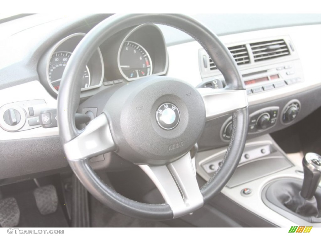 2003 Z4 3.0i Roadster - Titanium Silver Metallic / Black photo #32