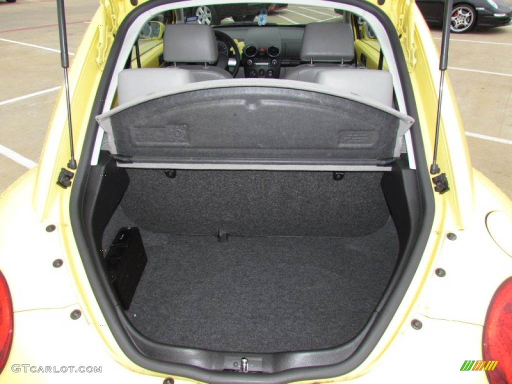 2007 Volkswagen New Beetle 2.5 Coupe Trunk Photo #55845659