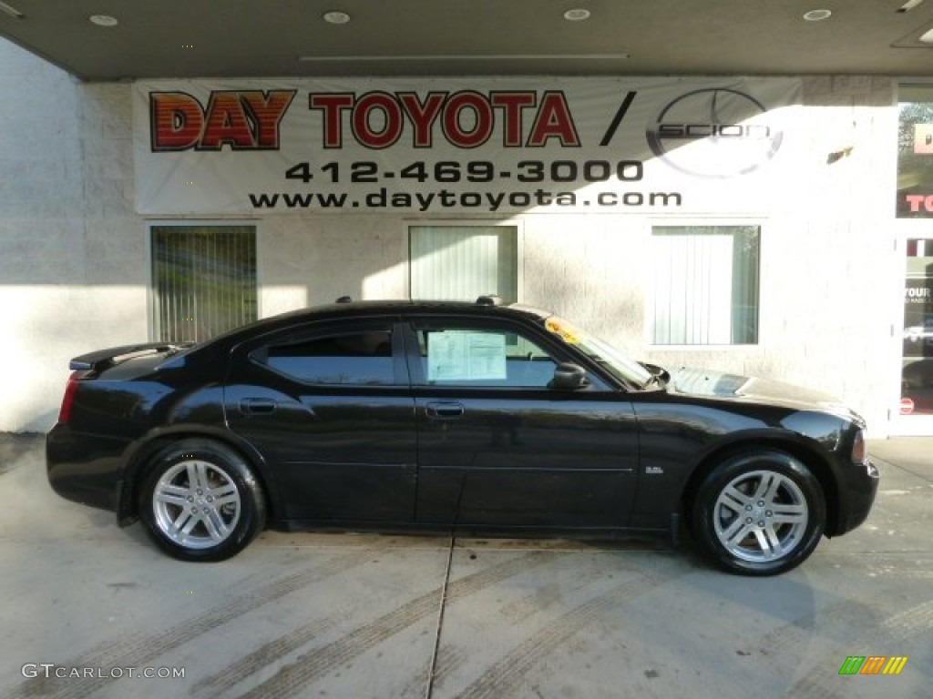 2006 Charger SXT - Brilliant Black Crystal Pearl / Dark Slate Gray/Light Slate Gray photo #1